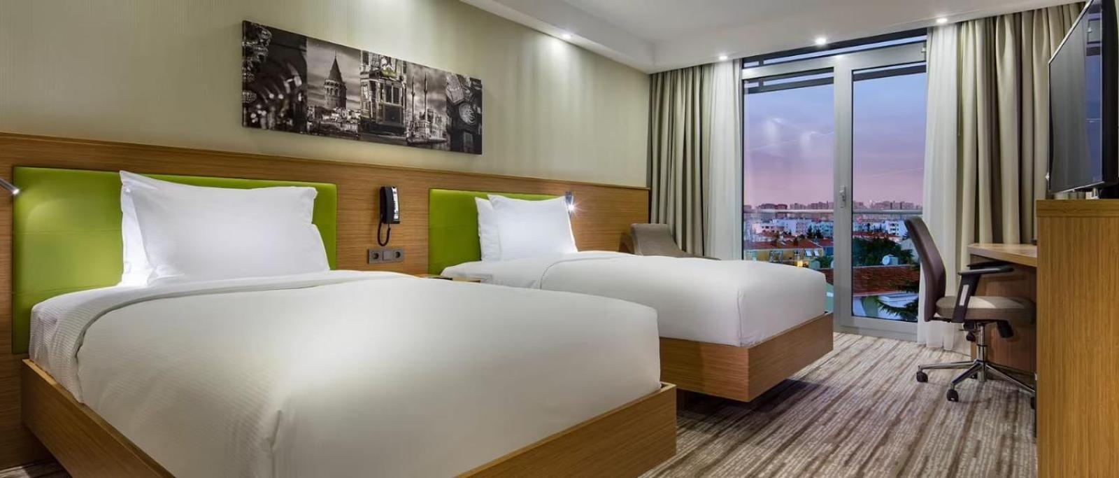 Отель Hampton By Hilton Istanbul Atakoy Экстерьер фото